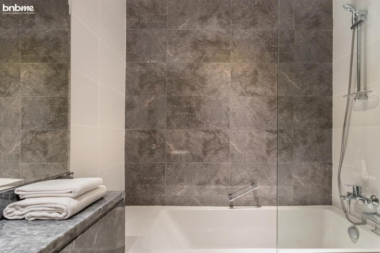 Bnbmehomes - Luxury 2B Apt - Al Habtoor - Amna Tower - 5044 Дубай Экстерьер фото